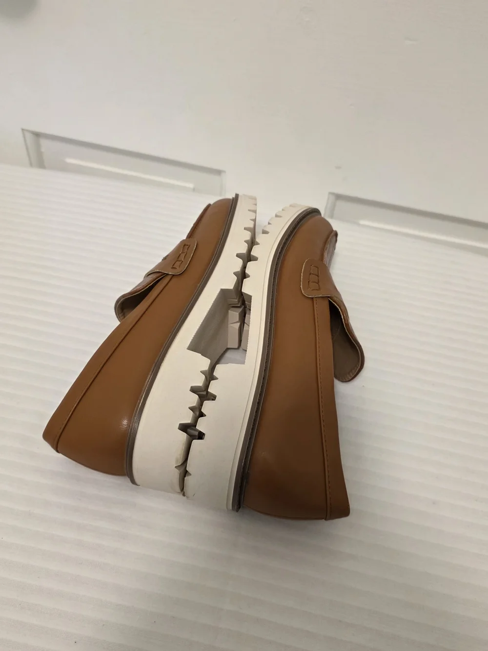 Journee Collection Kenly Penny Loafers Size 7W, Business Casual Lug Sole